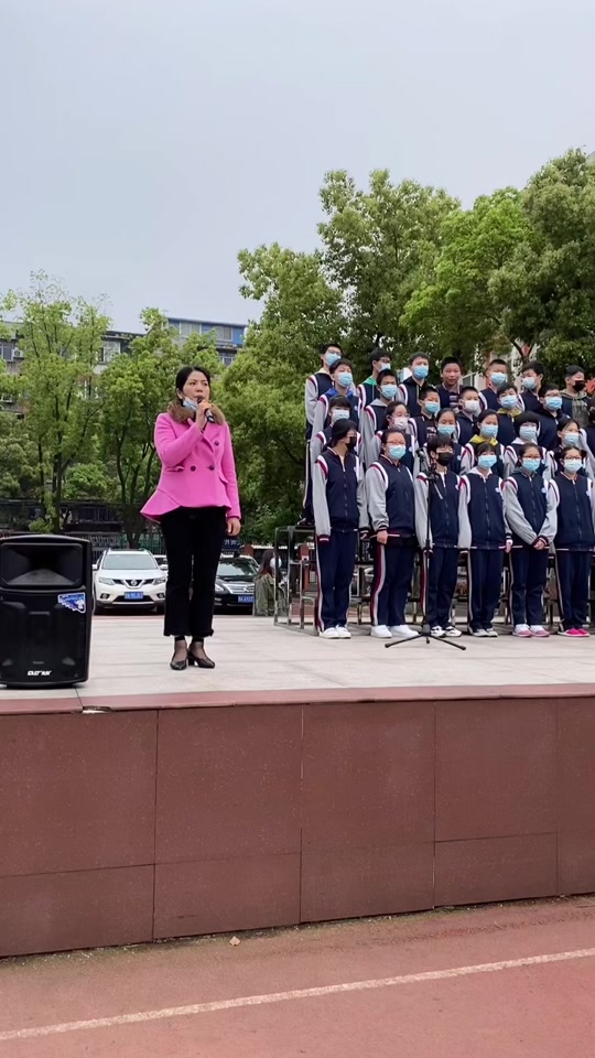 武汉钢城十二中哪个是好班哪个是差班 - 抖音