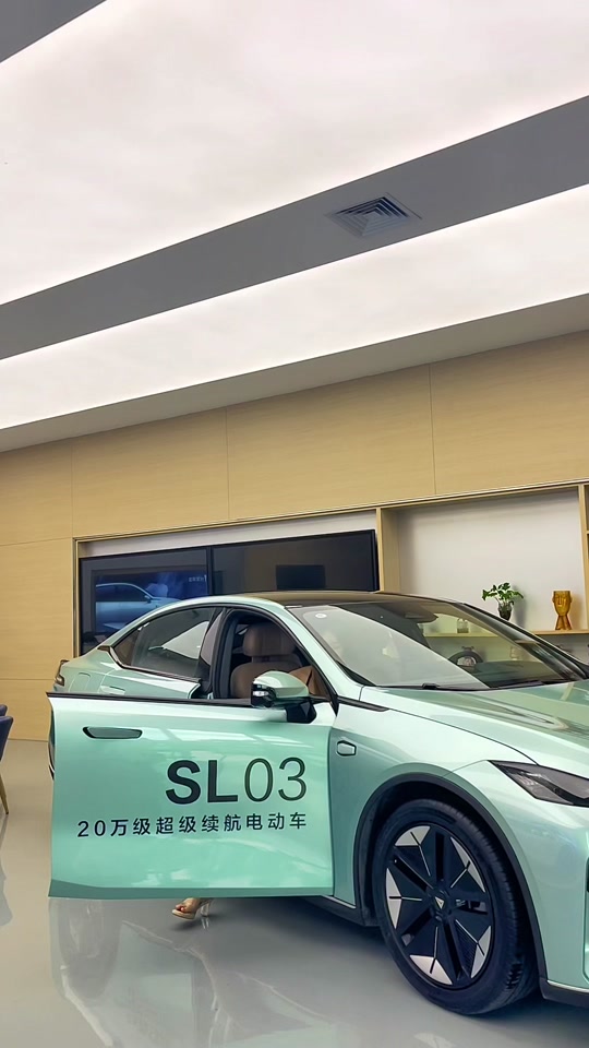 qq飞车深蓝耀世怎么获得永久