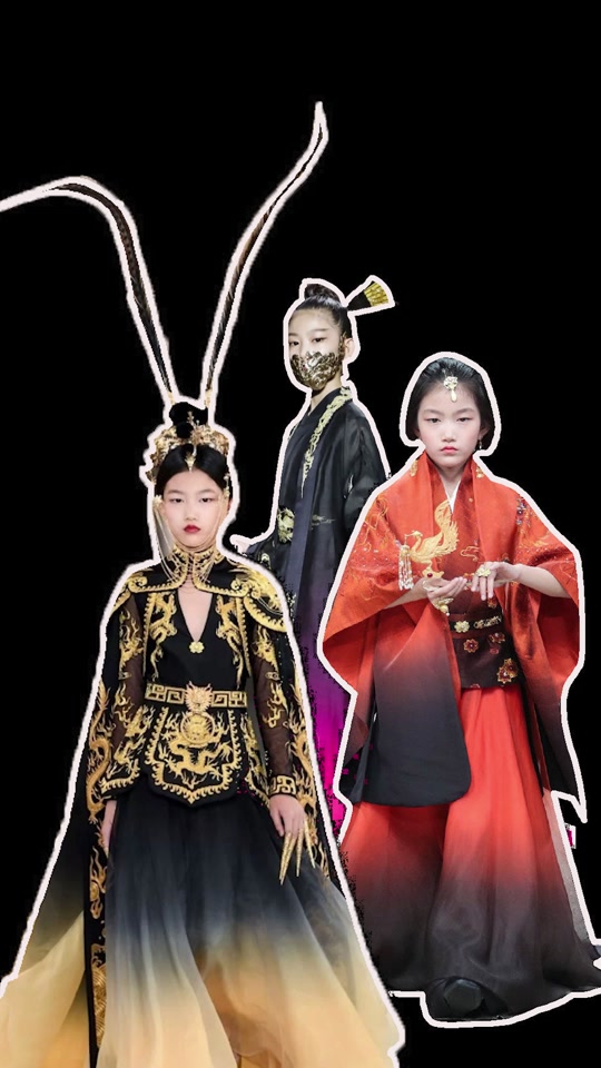 刚看盖娅传说秀场视频, 就注意到她了.