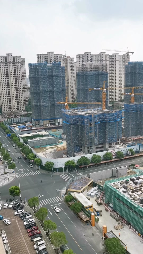 大连万象城多久能建好 - 抖音