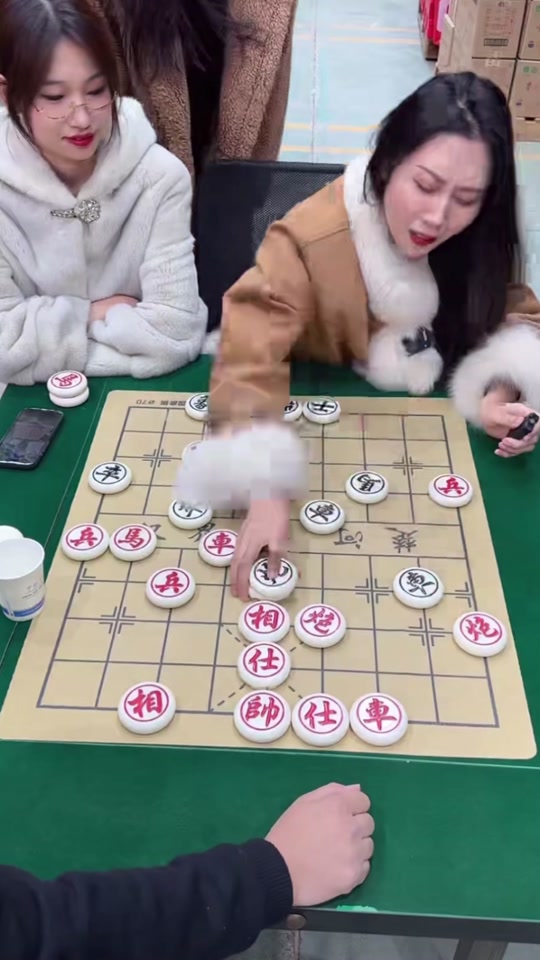 王铁锤直播回放:#中国象棋 #象棋 今天多少有点不一样!