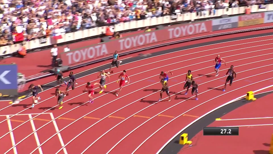 张培萌和博尔特几乎同时接棒,那么他们之间的差距到底有多大呢 #短跑