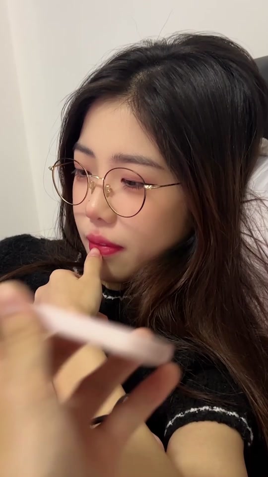 冰糖小小酥:有时候感情升温就需要一段语音#创造移动的家