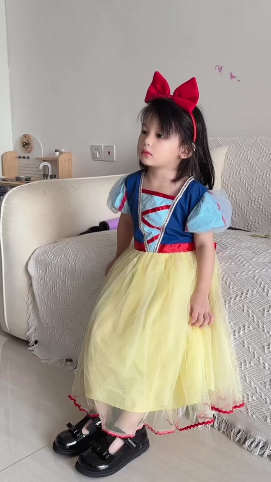 抖音希瑶服装=抖音xiyaooo希瑶露脸