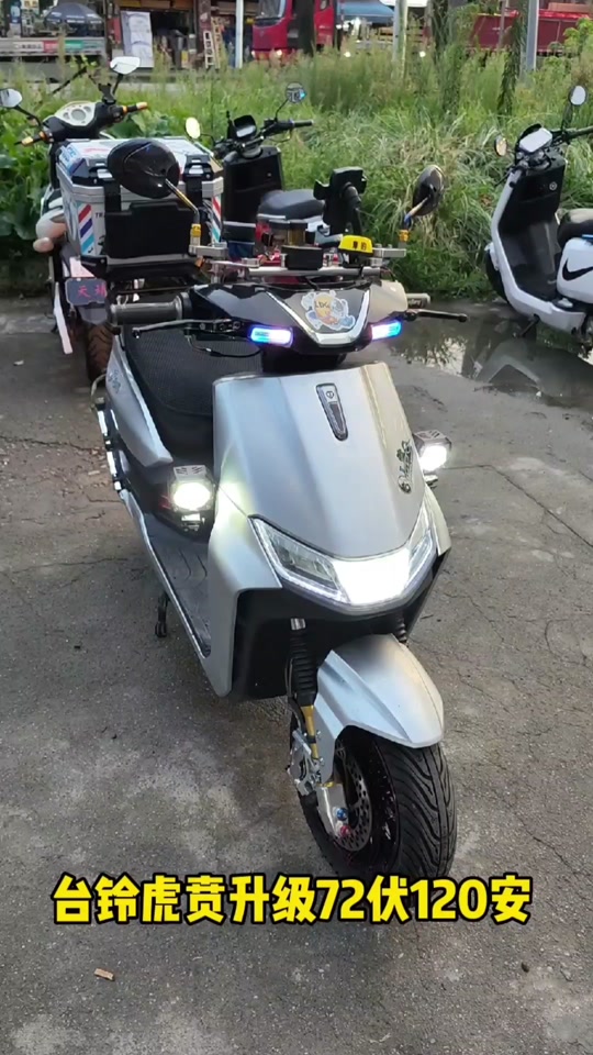 电动车 摩托 摩托车 540_960 竖版 竖屏
