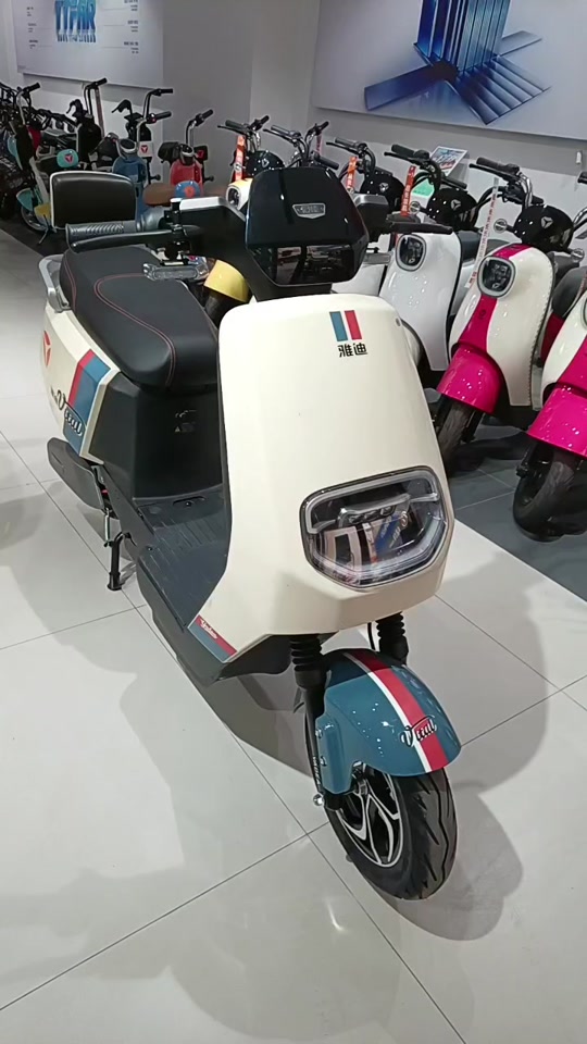 雅迪冠能x7参数配置 - 抖音