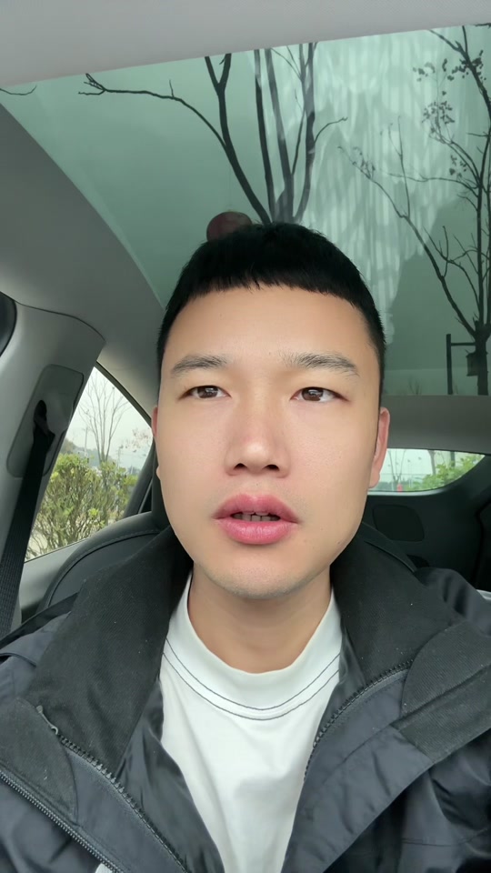 车评人蔡老板同款墨镜_蔡司墨镜镜片好在哪里_车评人蔡甲个人资料简介