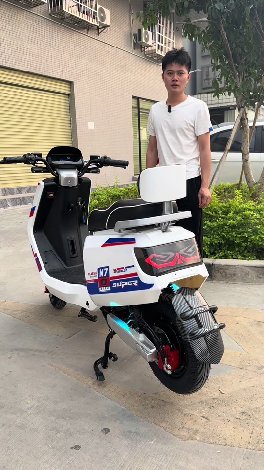 n8gt电动车是什么牌子 - 抖音