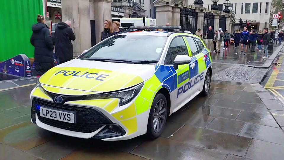 中国警车卡罗拉 配置 - 抖音