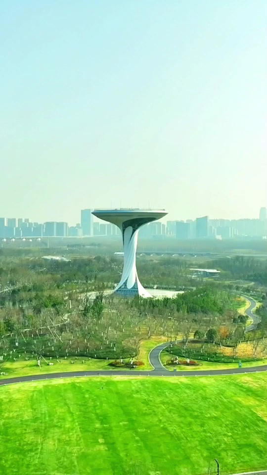 骆岗公园年初一营业吗