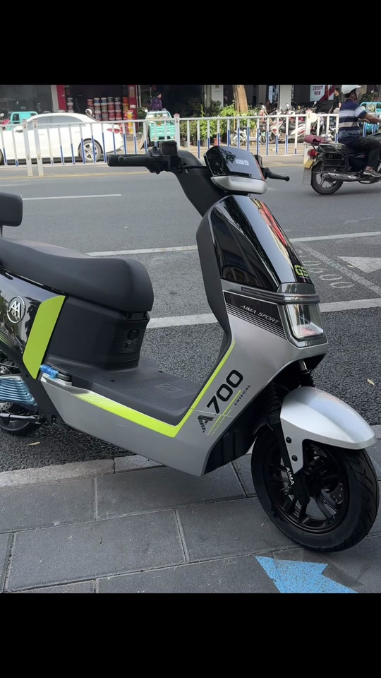 爱玛指挥官a700e38标准版dk - 抖音