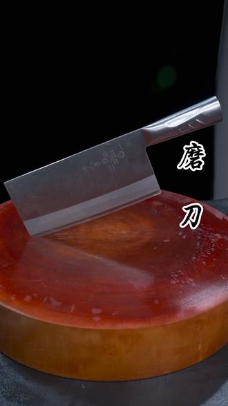 好用的烧烤清洁刷 0bb07605a5324d83bf0b4400c6bd0bff~tplv-dy-resize-origshort-autoq-75:330.jpeg?x-expires=1985403600&x-signature=NULUSbPaIopq4GGG76fydnPnQVM%3D&from=3213915784&s=PackSourceEnum_AWEME_DETAIL&se=false&sc=cover&biz_tag=pcweb_cover&l=021670046701619fdbddc02000600161941b61660000062c00207