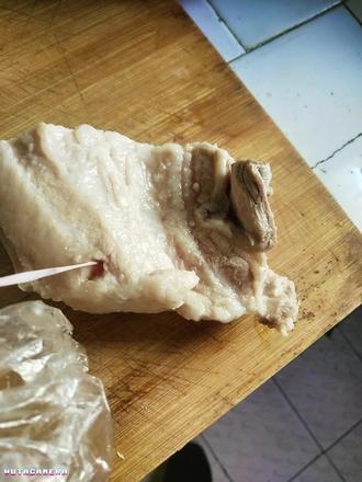 蘑菇要怎么煮才好吃 22c60e2a39654940bc94e8d985f26af7_1667961098~tplv-dy-resize-origshort-autoq-75:330.jpeg?x-expires=2001099600&x-signature=va%2FOXqPphNE6HTzAbSkm9kc5eeM%3D&from=3213915784&s=PackSourceEnum_AWEME_DETAIL&se=false&sc=cover&biz_tag=pcweb_cover&l=202306030537171DFCC218F466CA4DC10F