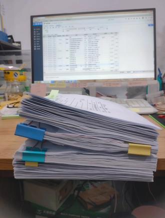财务小姐姐平平淡淡忙忙碌碌的一天707070