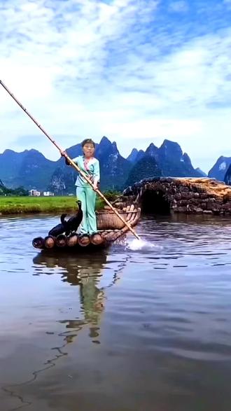 dou 小助手 #小小竹排江中游 - 抖音