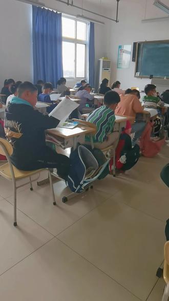 2023年高考倒计时100天图片 ba20717d10c74aa1929b06d65cafffe3_1667371278~tplv-dy-resize-origshort-autoq-75:330.jpeg?x-expires=1993626000&x-signature=PvRqTQW31QORU4uwv2clD0g%2F9l4%3D&from=3213915784&s=PackSourceEnum_AWEME_DETAIL&se=false&sc=cover&biz_tag=pcweb_cover&l=021678269152149fdbddc01000601964742112f4000002412bc72