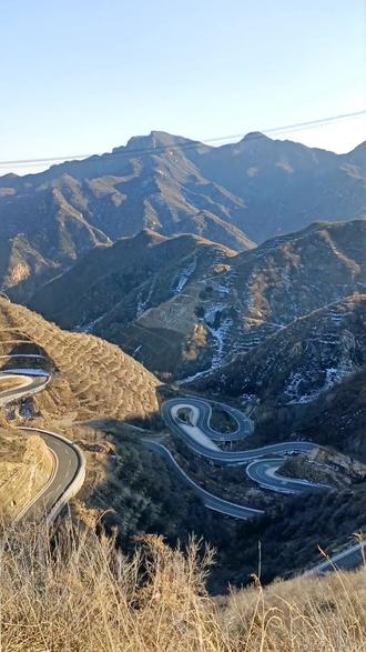 阜平七十二拐天路