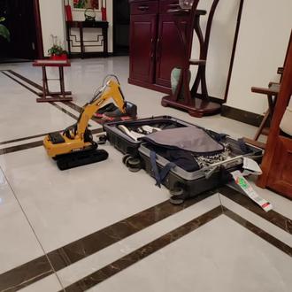 玩具小视频小汽车大全 oYg5khqmyAplQ02KAzB0pGNJfAAEDINeJA10NI~tplv-dy-resize-origshort-autoq-75:330.jpeg?x-expires=1998723600&x-signature=XrmL0DjdDe%2Ff4sGofCQabGl26Ik%3D&from=3213915784&s=PackSourceEnum_AWEME_DETAIL&se=false&sc=cover&biz_tag=pcweb_cover&l=021683363959371fdbddc030014033a9741b6166000000b5571da